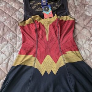 Her Universe Wonder Woman Reversible Dress - Black and Gold